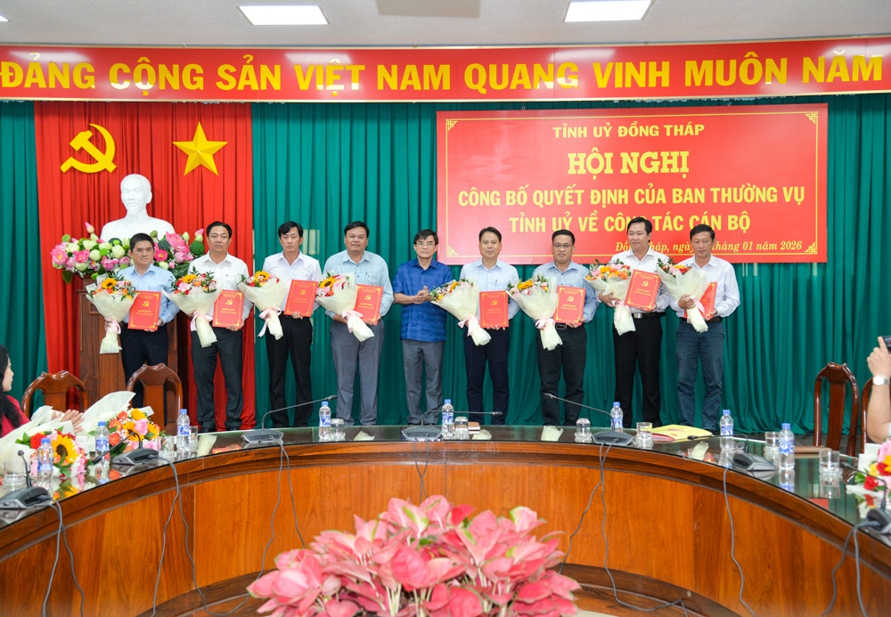 Đồng Tháp điều động 15 chủ tịch UBND cấp xã, phường không là người địa phương